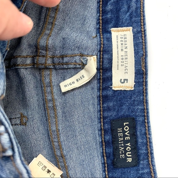 Urban Heritage high-rise distressed jean short (size 5 Junior/medium) - Picture 8 of 9